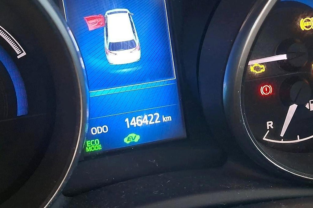 Vehicle Image 12