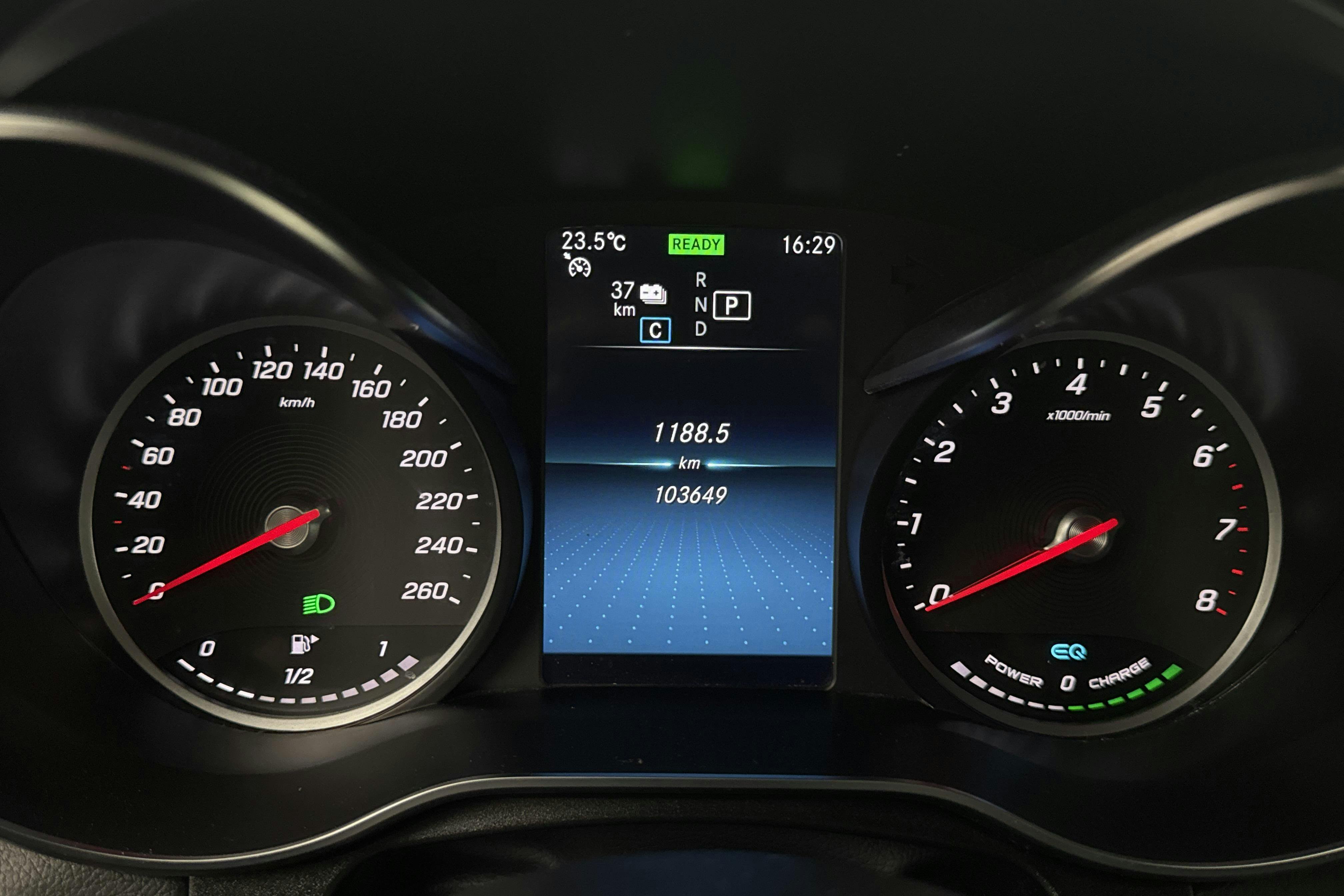 Vehicle Image 10