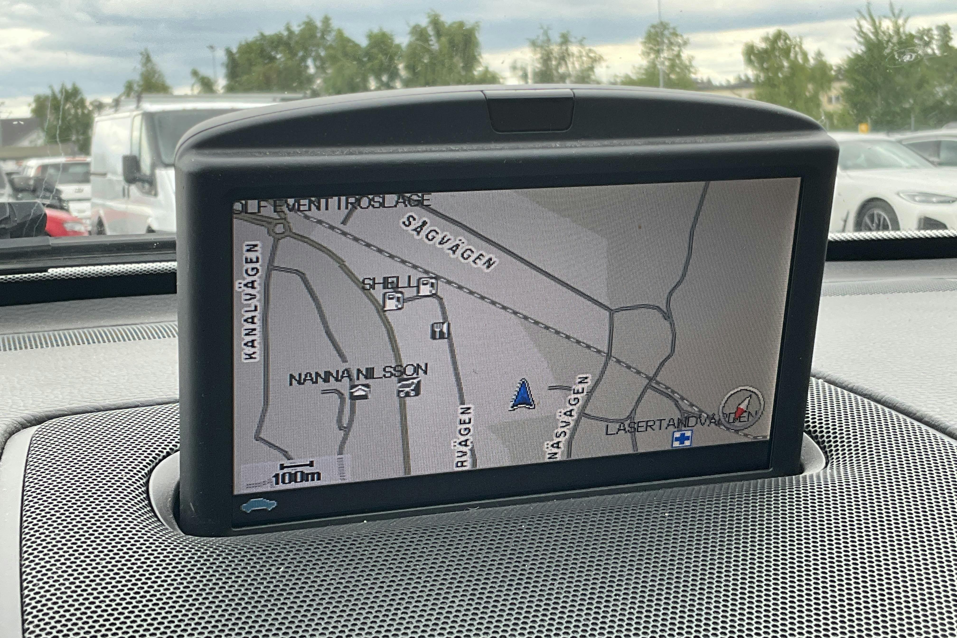Vehicle Image 13