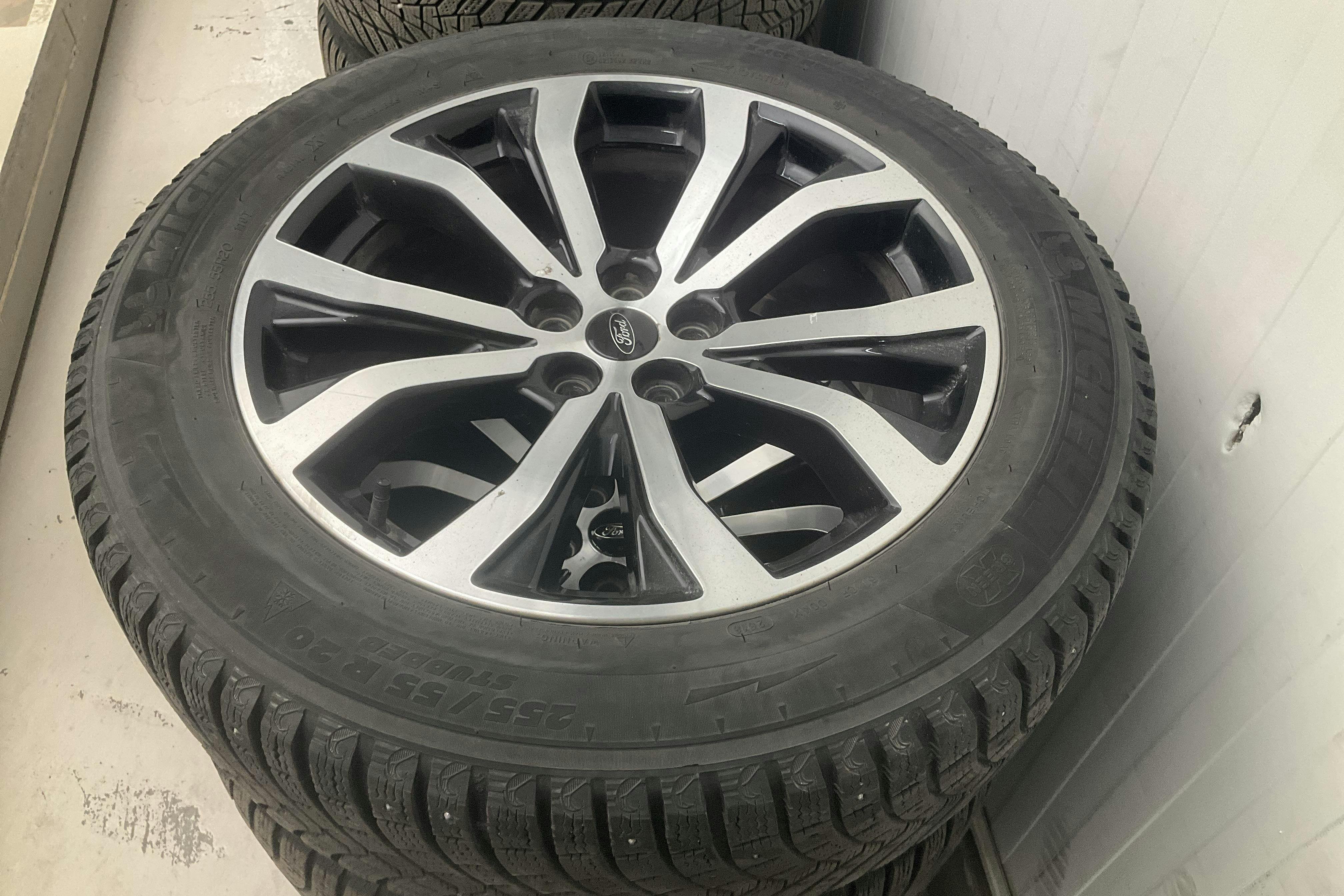 Vehicle Image 20