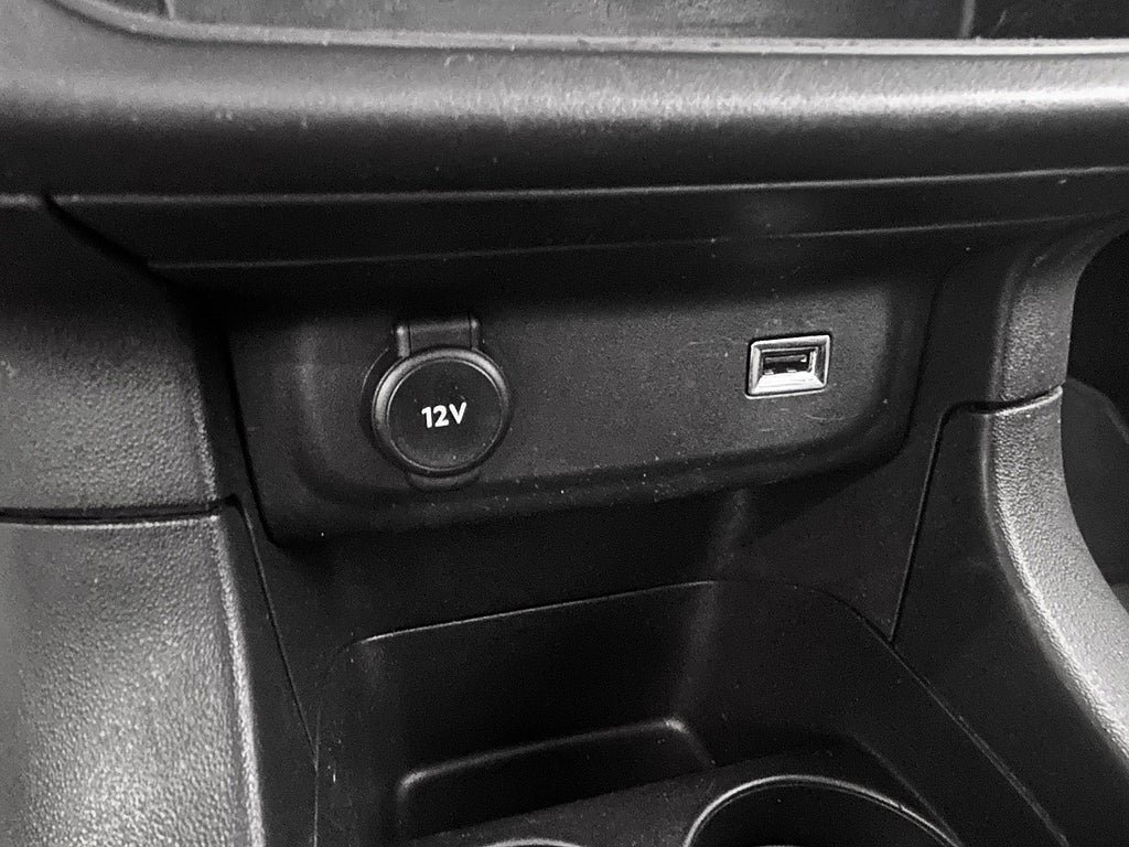 Vehicle Image 24