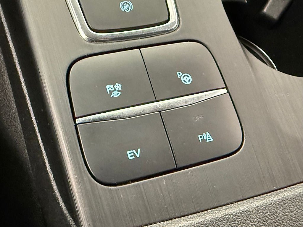 Vehicle Image 29