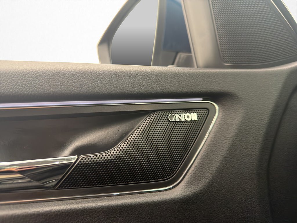 Vehicle Image 28