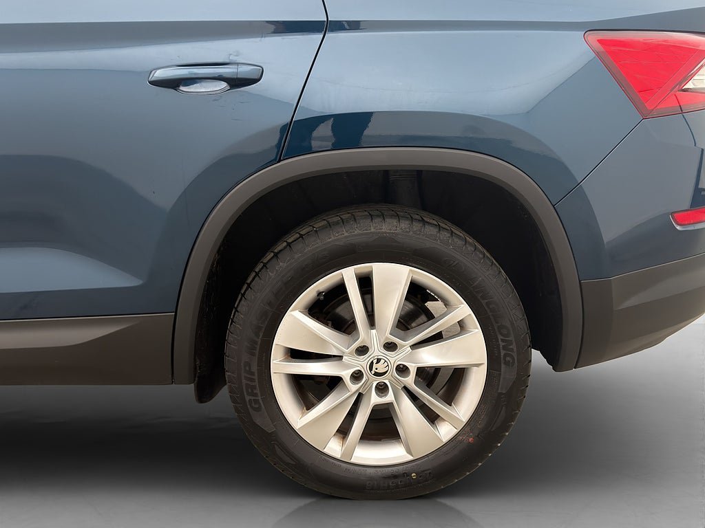 Vehicle Image 30