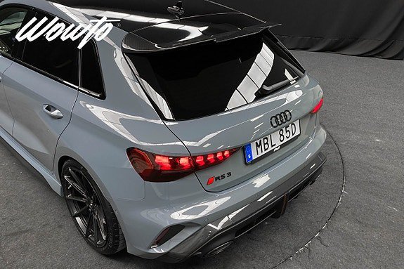 Vehicle Image 26