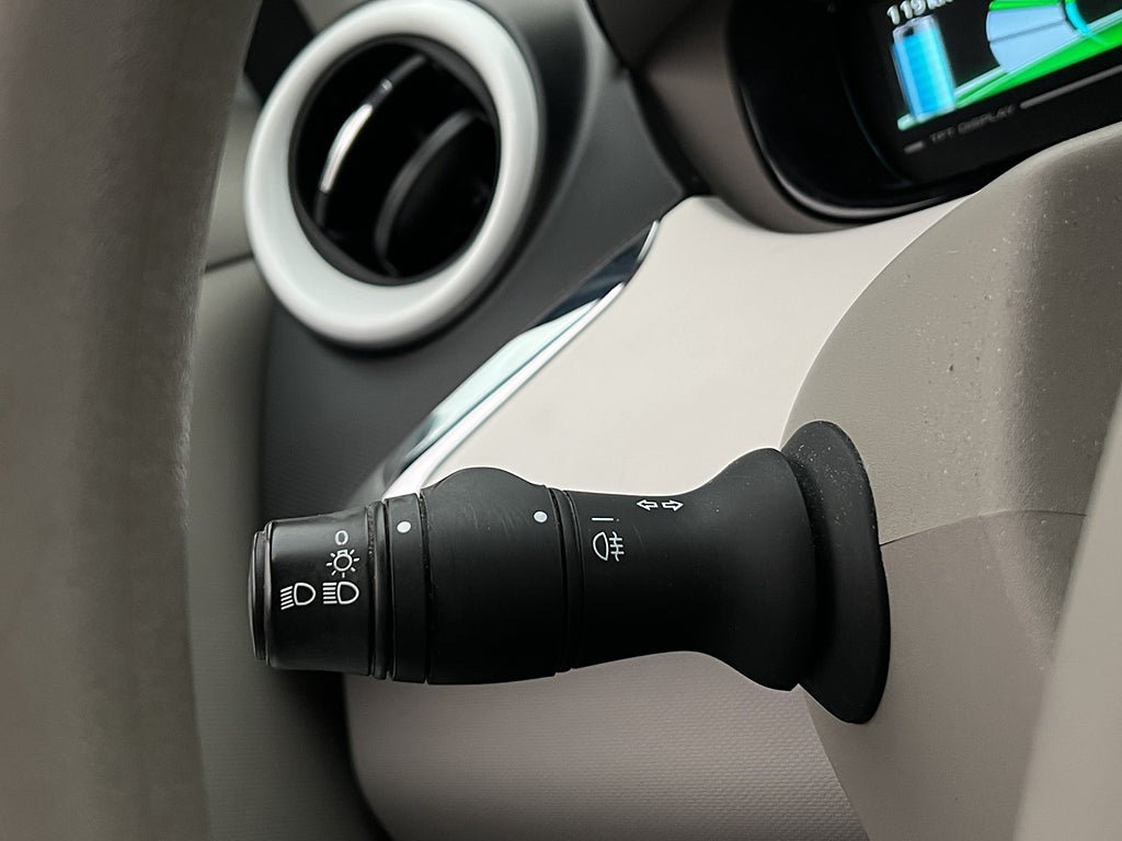 Vehicle Image 26