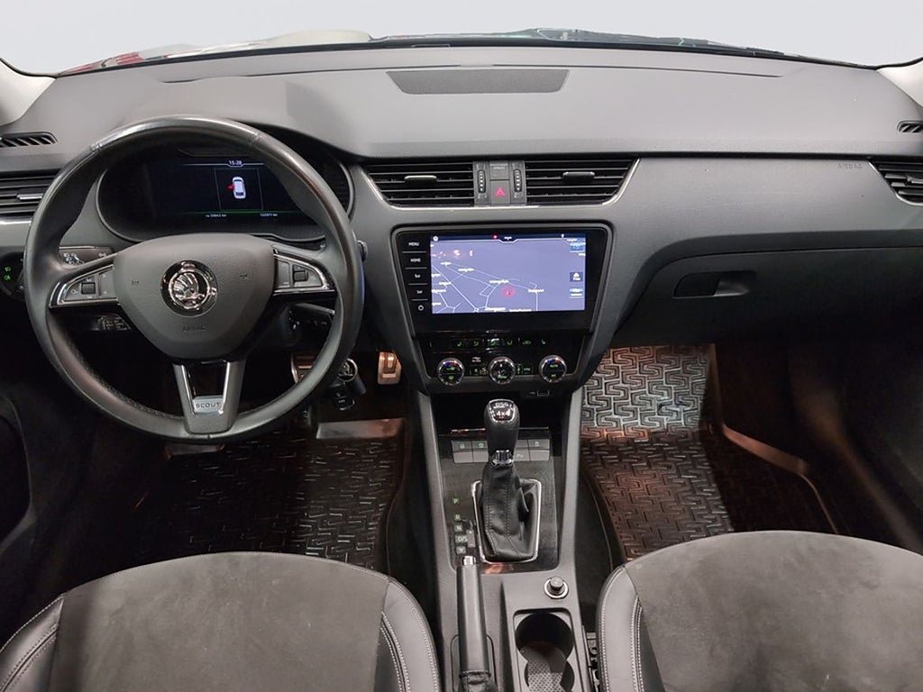 Vehicle Image 9