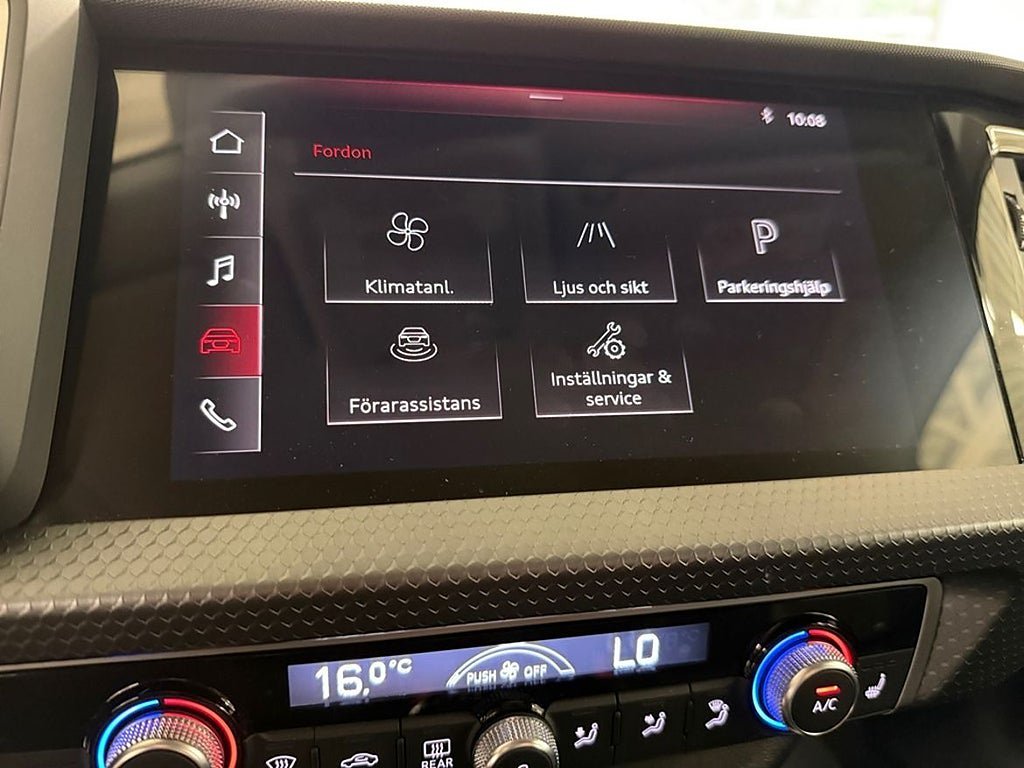 Vehicle Image 18