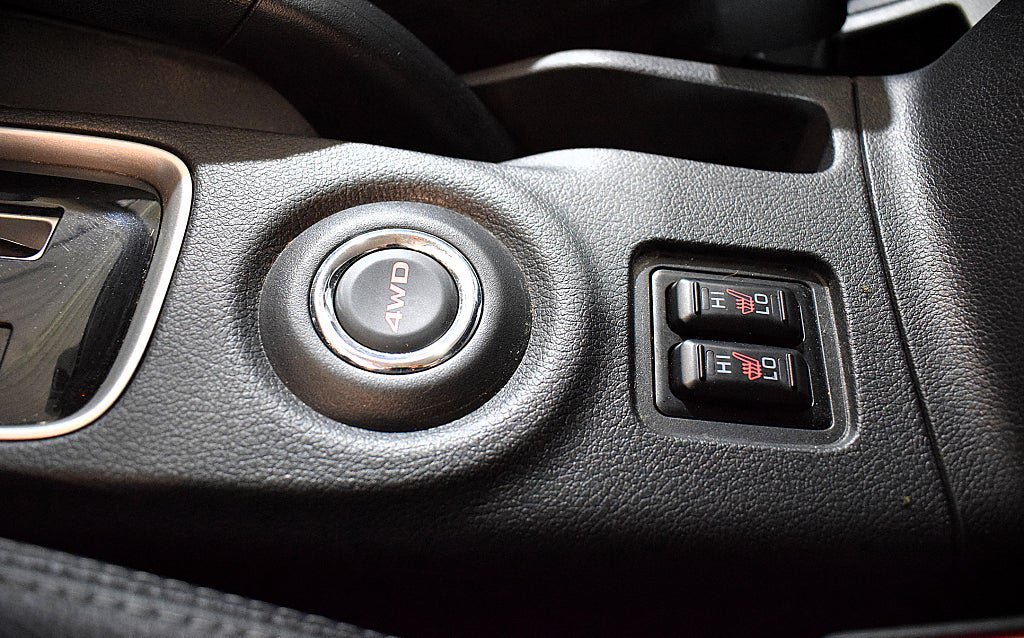 Vehicle Image 16