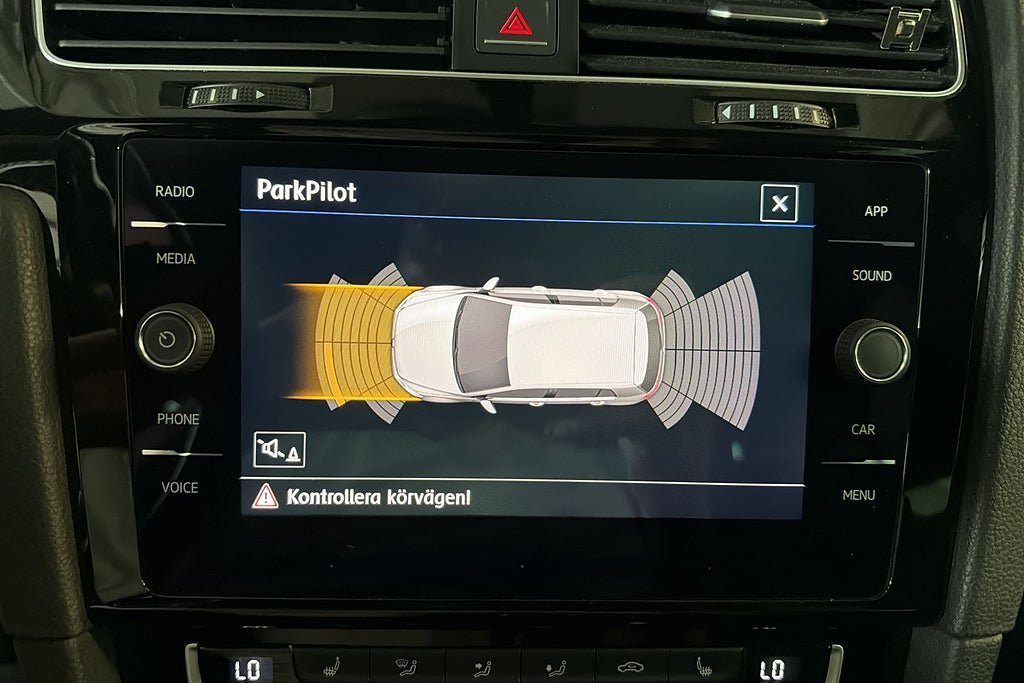 Vehicle Image 18