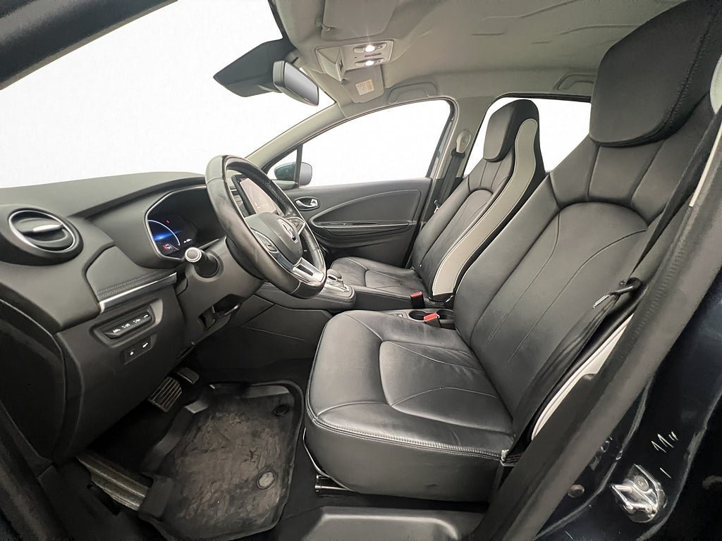 Vehicle Image 22