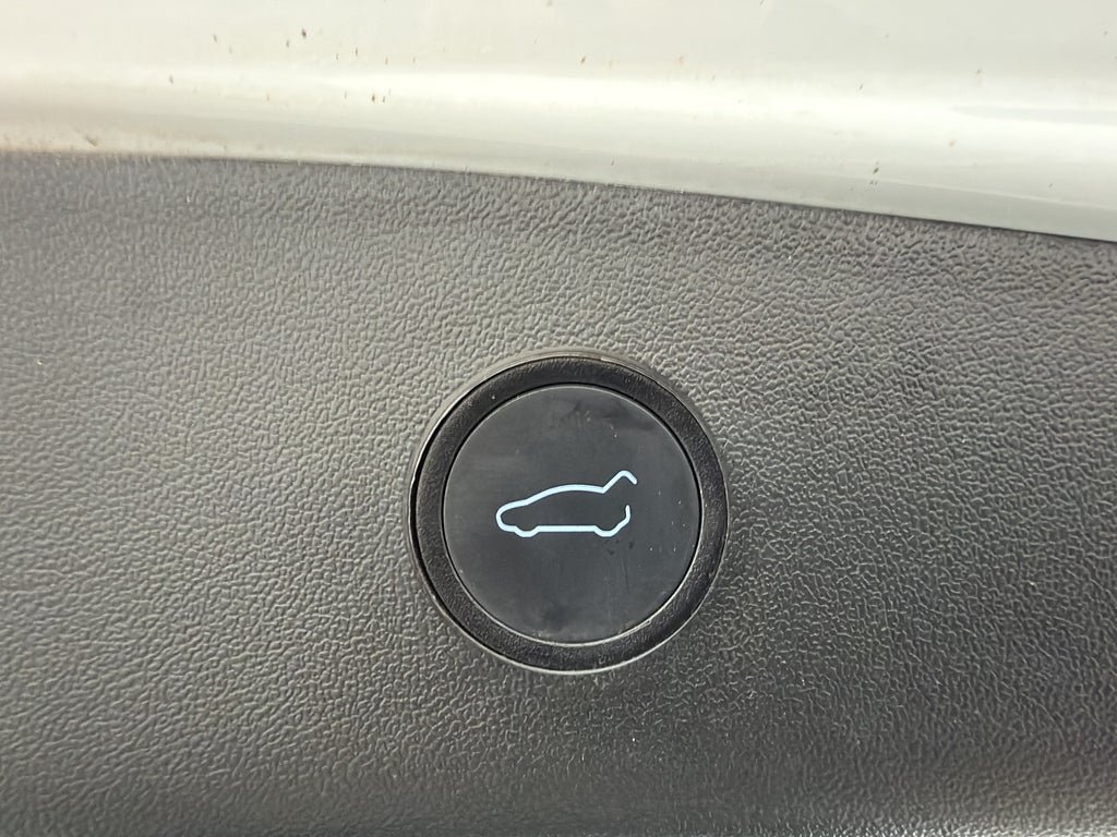 Vehicle Image 29