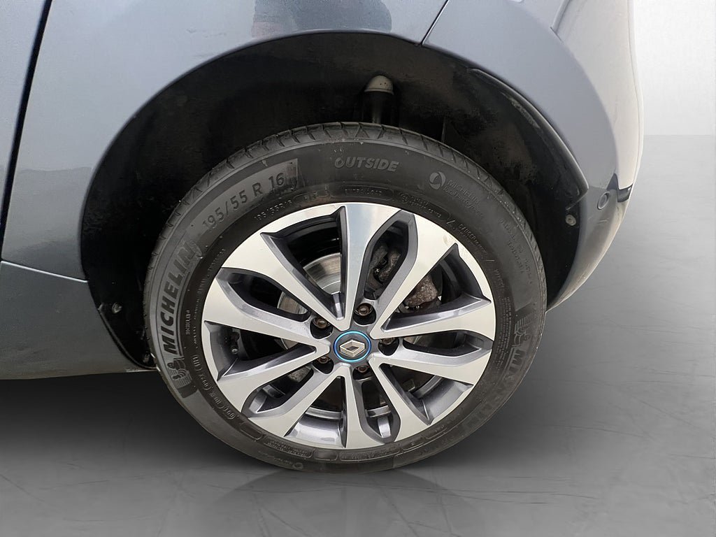 Vehicle Image 31