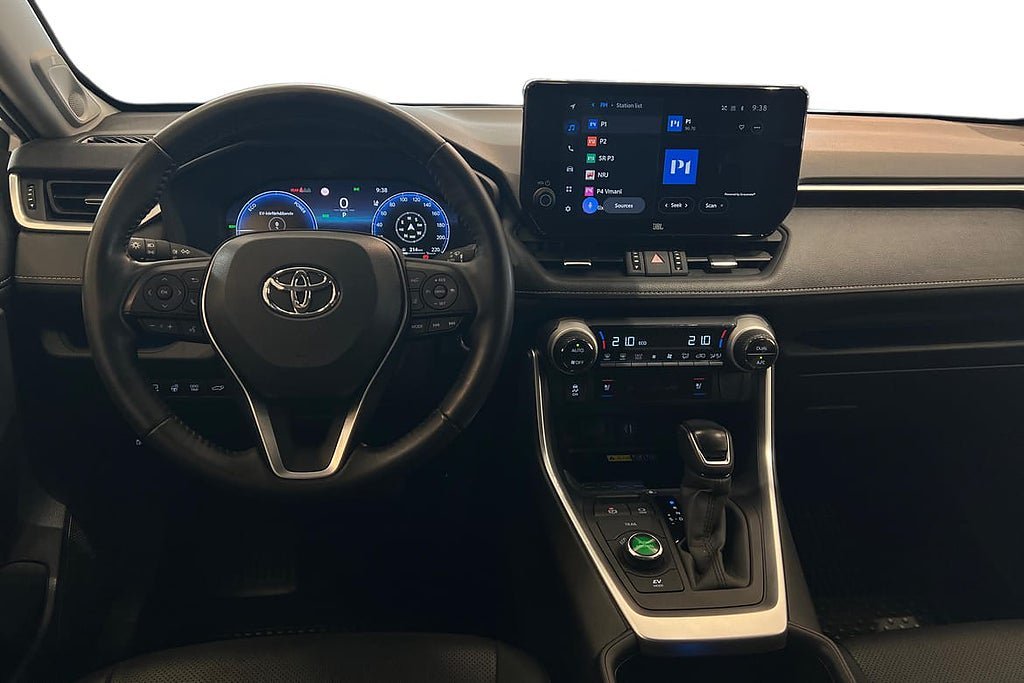 Vehicle Image 10