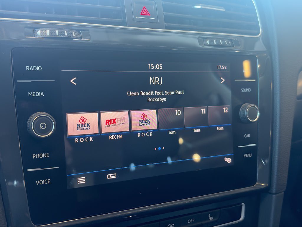 Vehicle Image 19