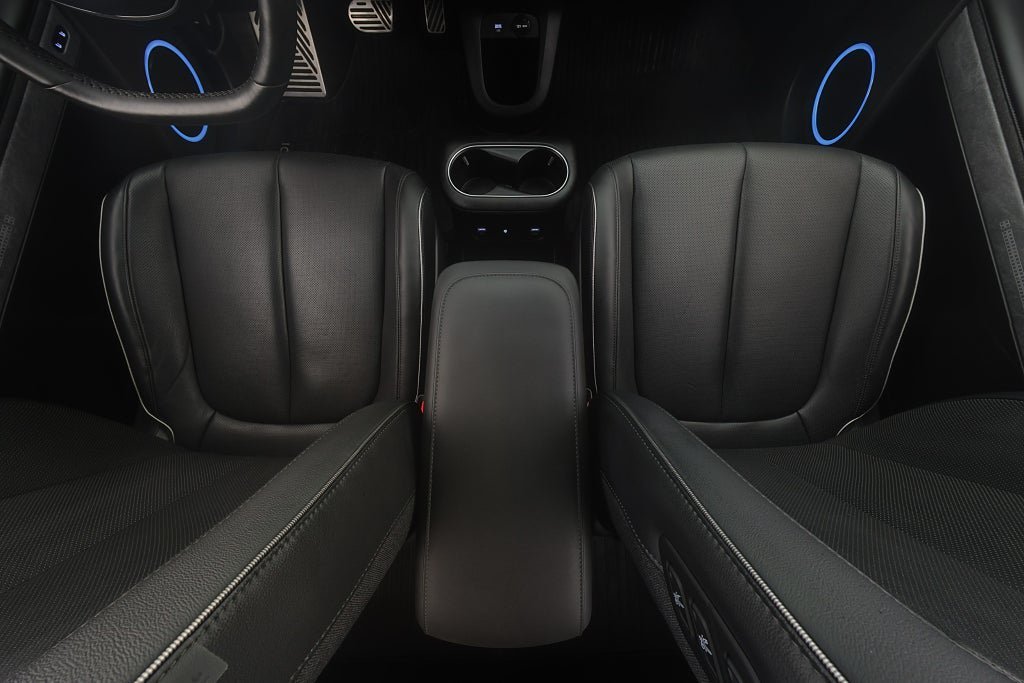 Vehicle Image 14