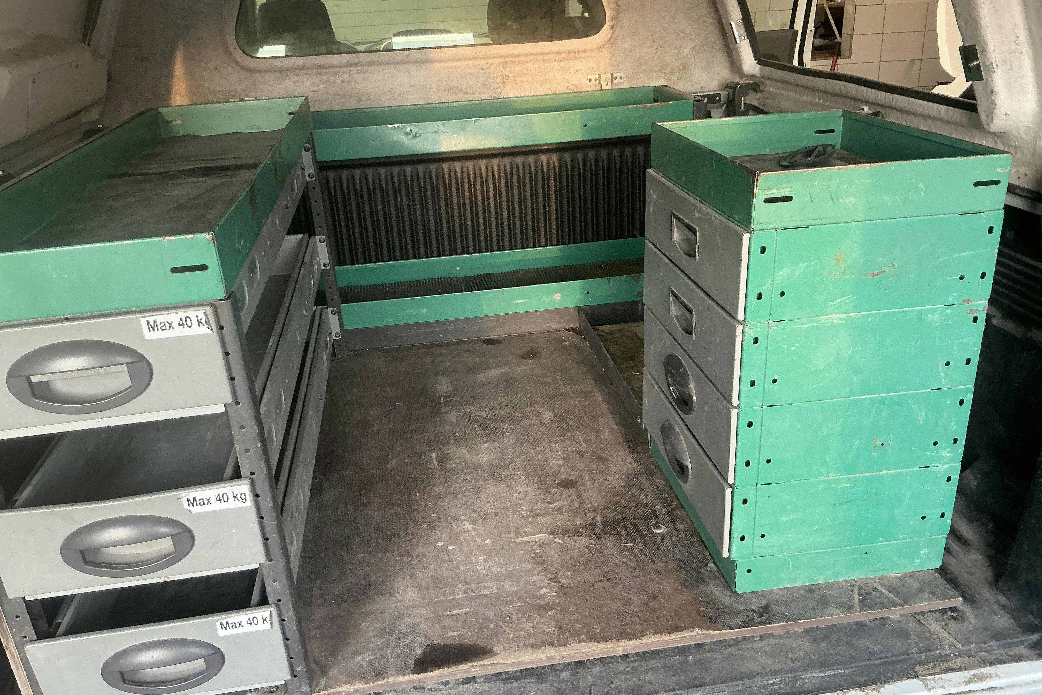 Vehicle Image 14