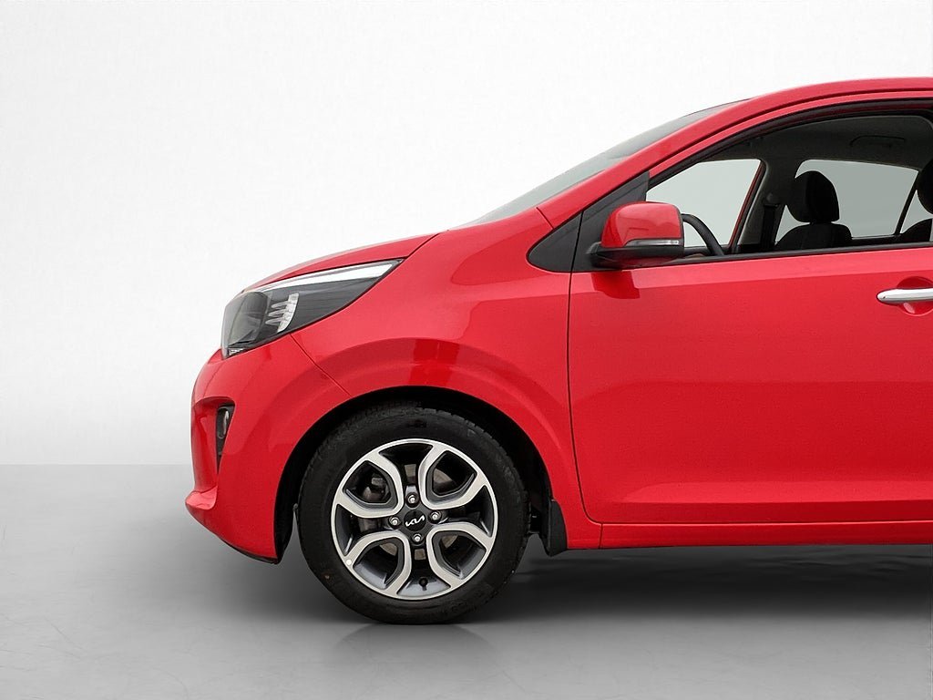 Vehicle Image 11