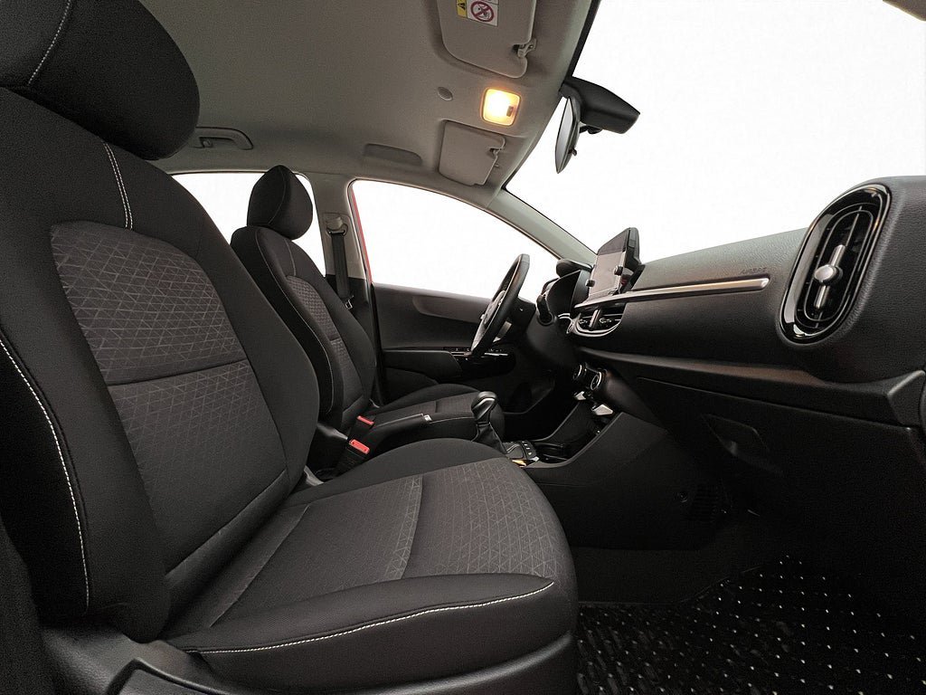 Vehicle Image 27