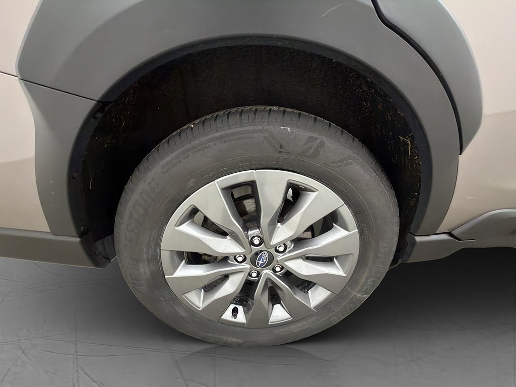 Vehicle Image 35
