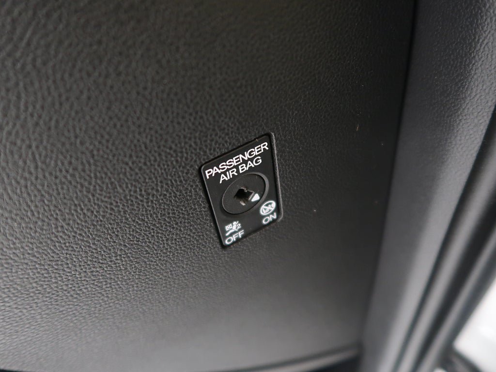 Vehicle Image 36