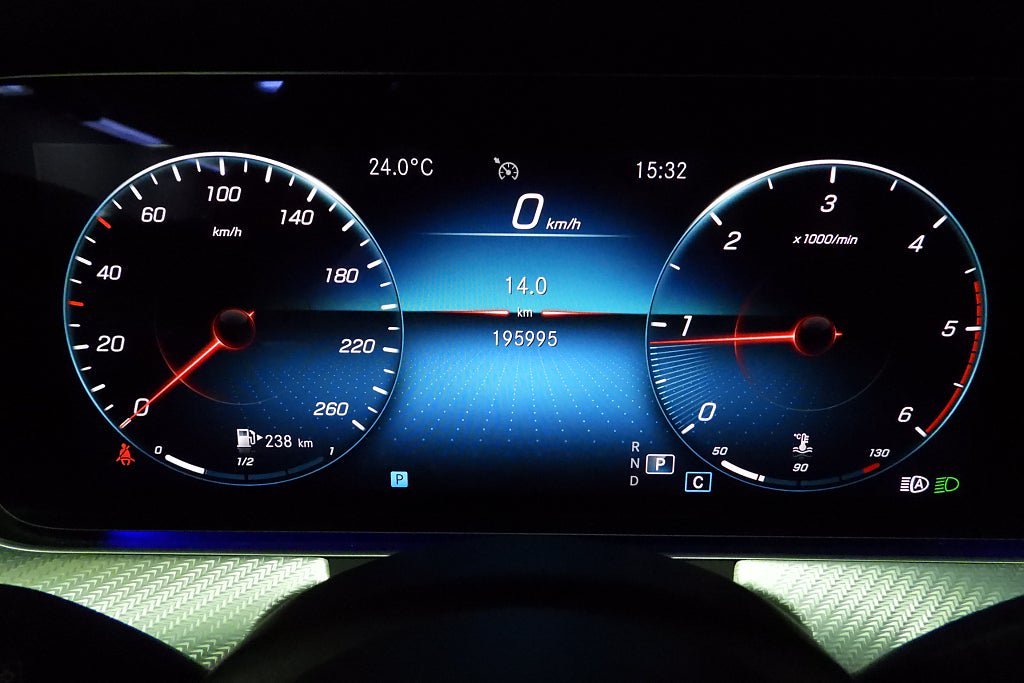 Vehicle Image 30