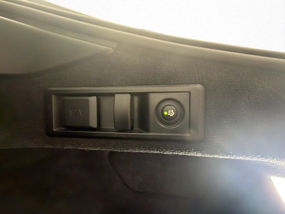 Vehicle Image 35