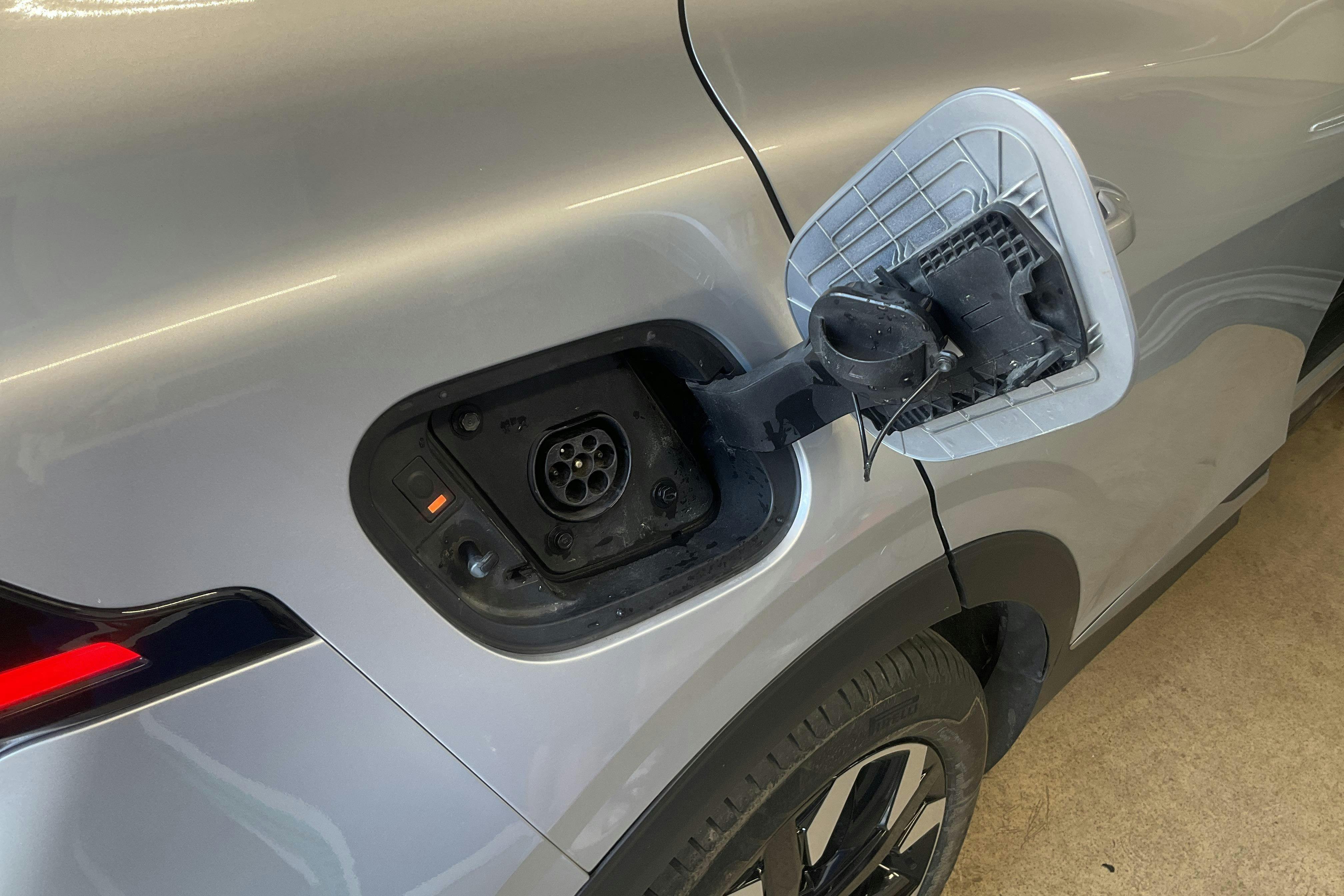 Vehicle Image 18