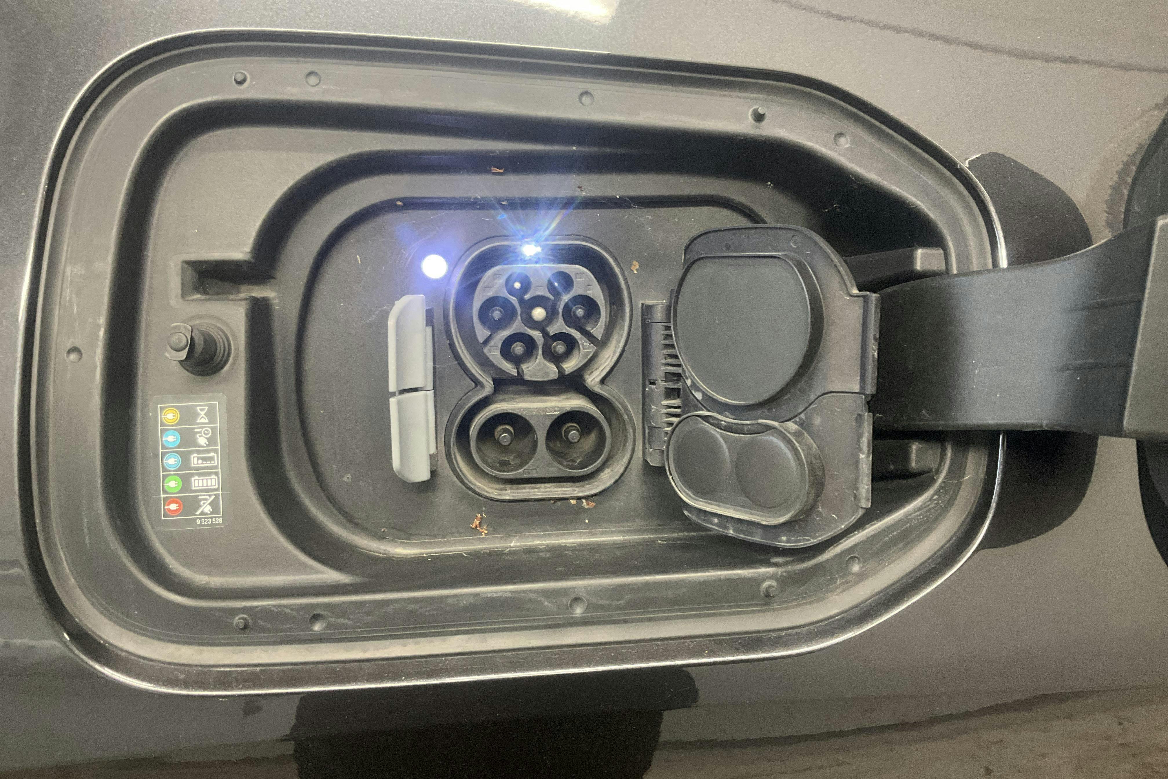 Vehicle Image 17