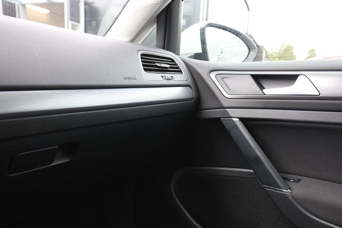 Vehicle Image 33