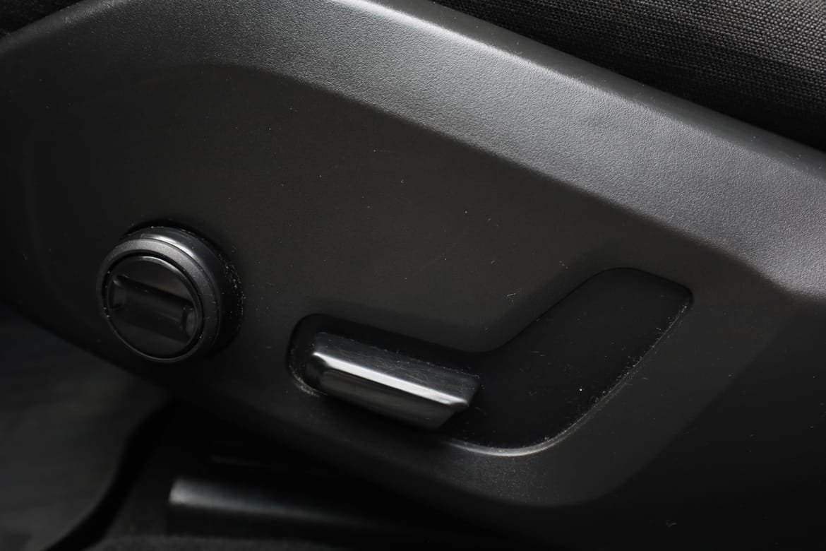Vehicle Image 36