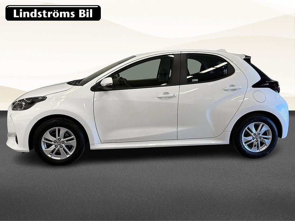Vehicle Image 6