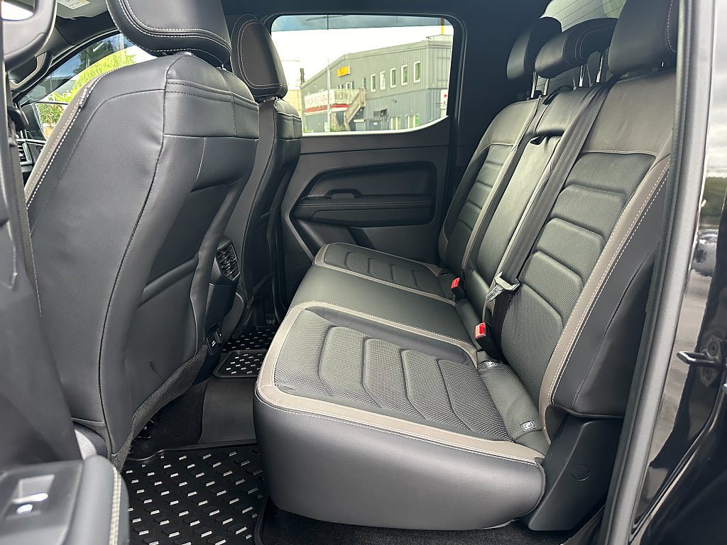 Vehicle Image 31