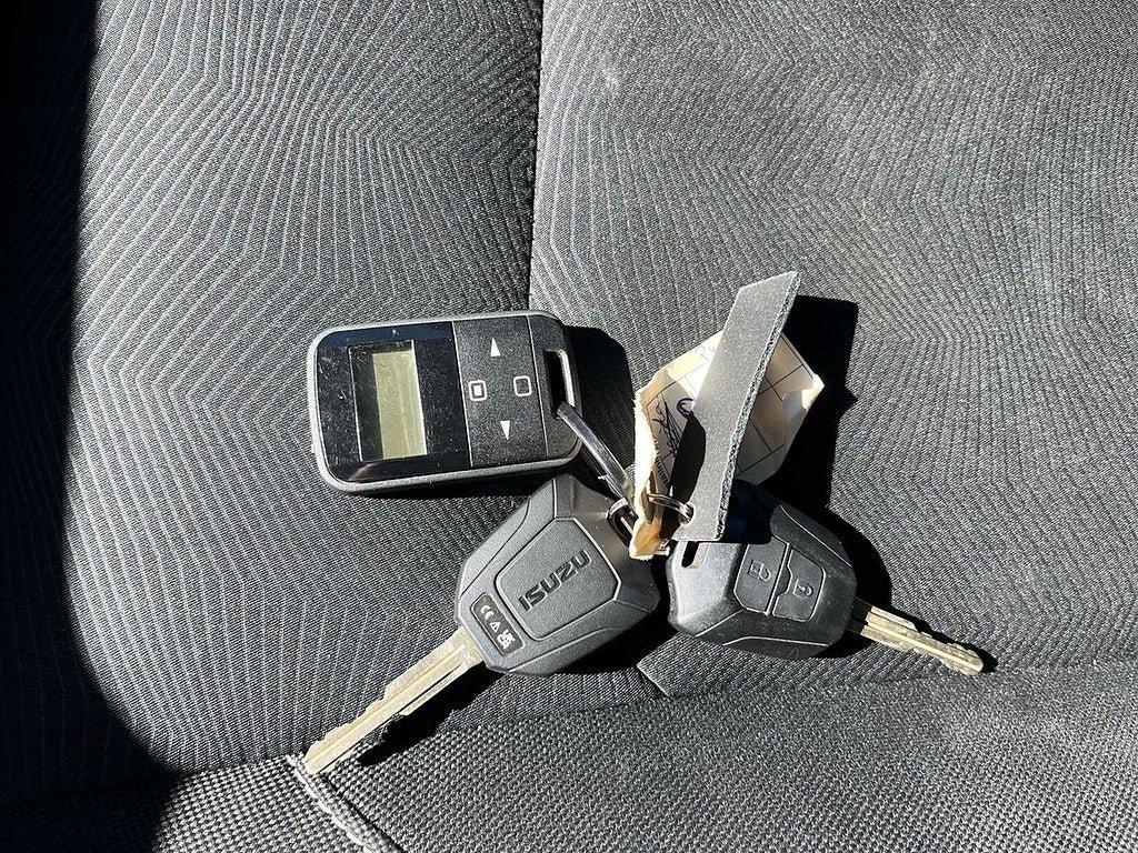 Vehicle Image 15