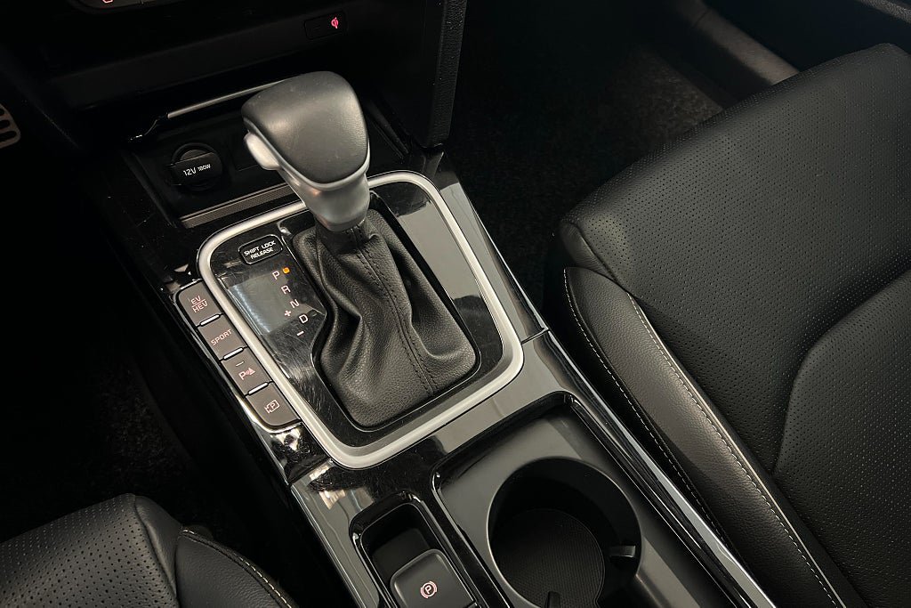 Vehicle Image 14