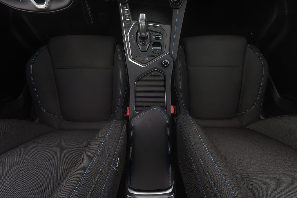 Vehicle Image 14