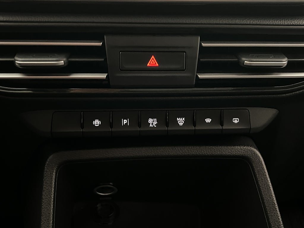 Vehicle Image 29