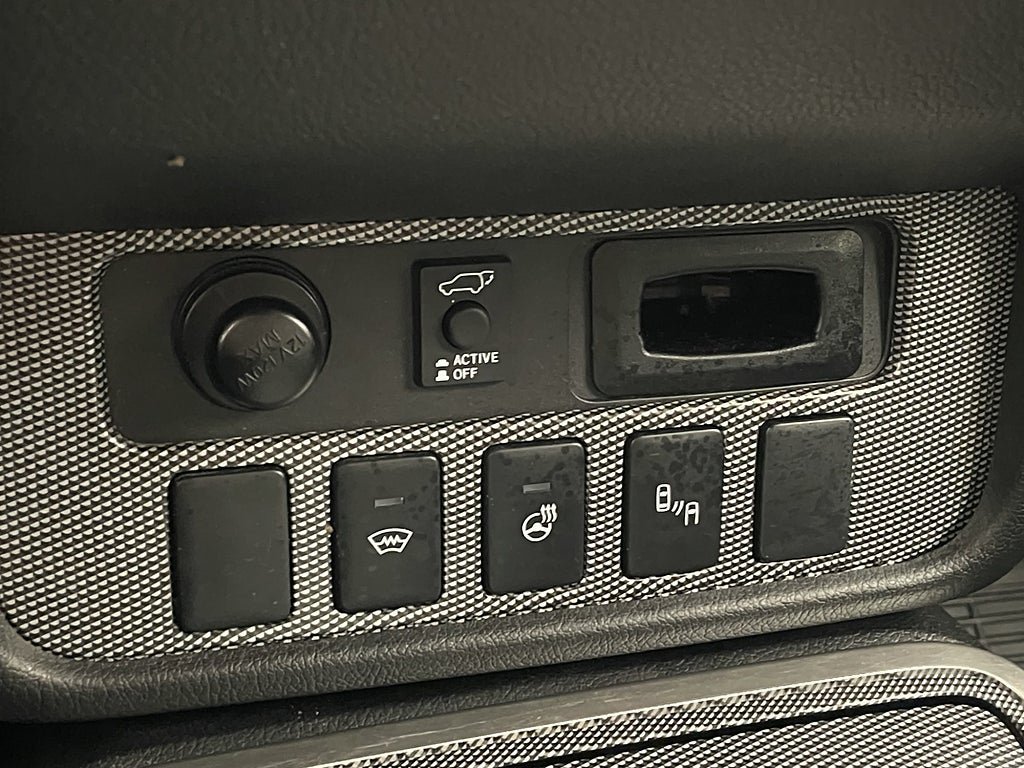 Vehicle Image 20