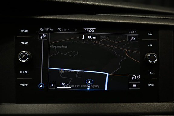 Vehicle Image 14