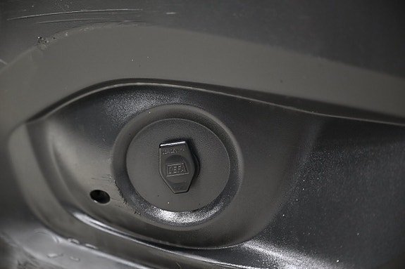Vehicle Image 27