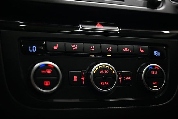 Vehicle Image 27