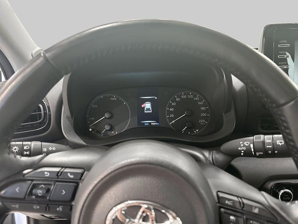 Vehicle Image 15