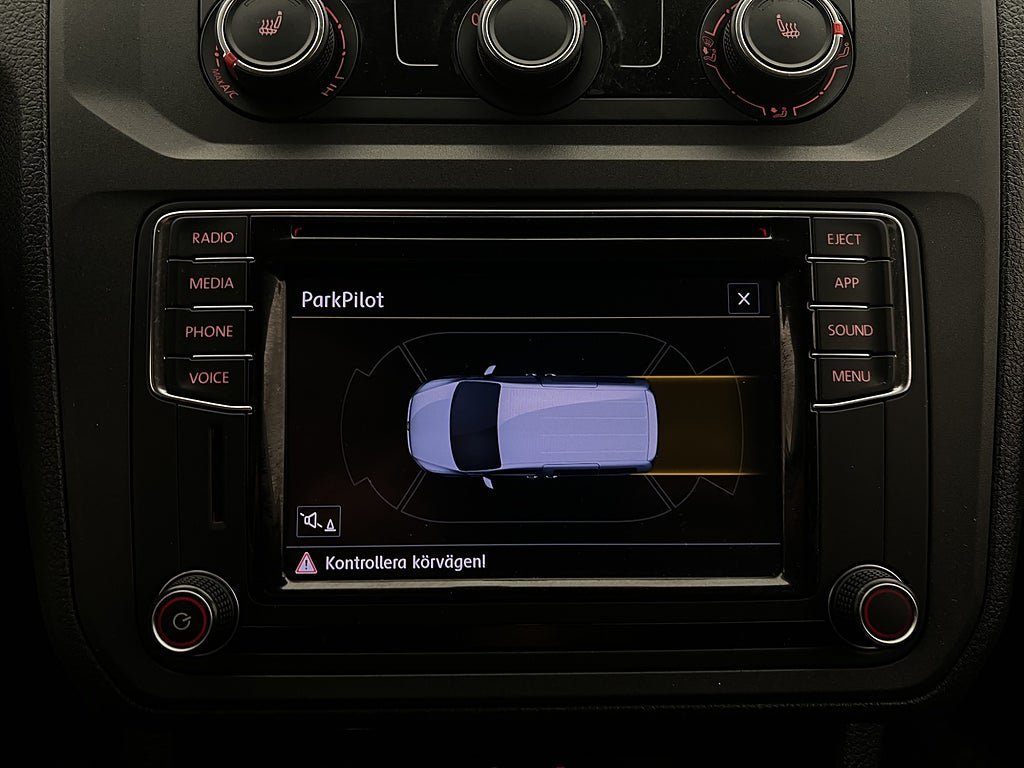 Vehicle Image 23