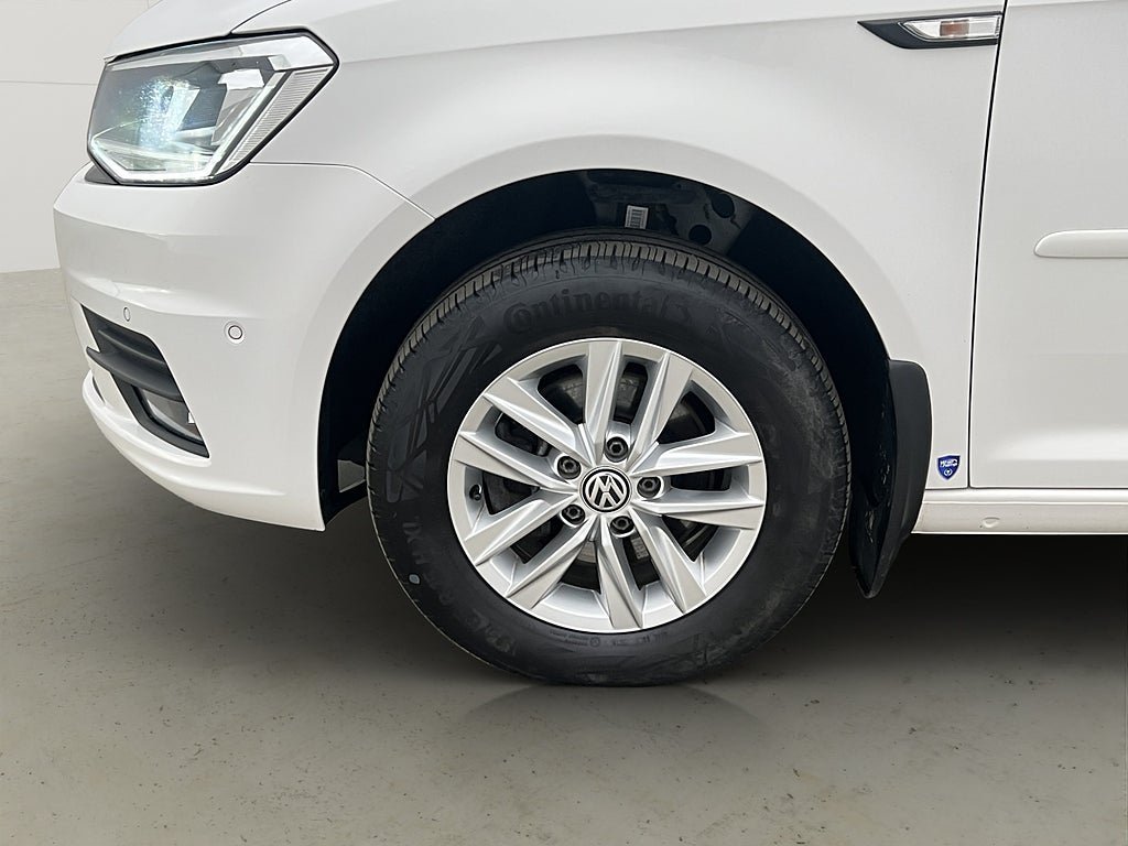 Vehicle Image 28