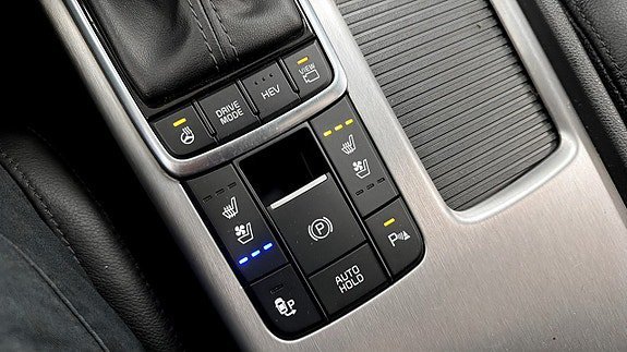Vehicle Image 24