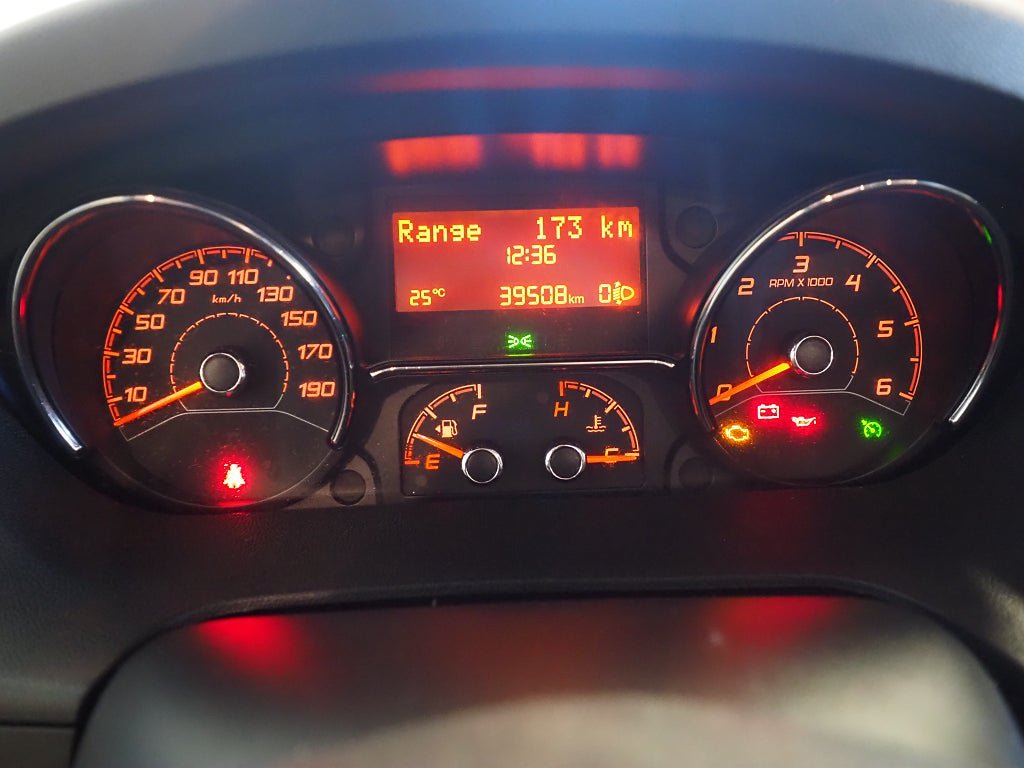 Vehicle Image 21