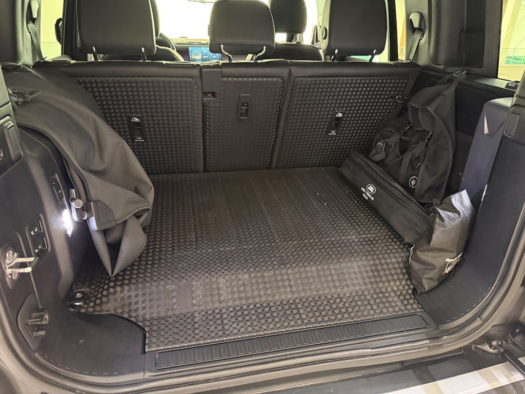 Vehicle Image 23