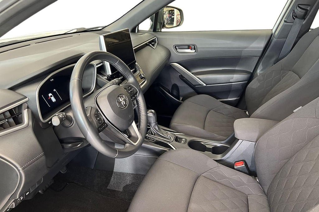 Vehicle Image 12