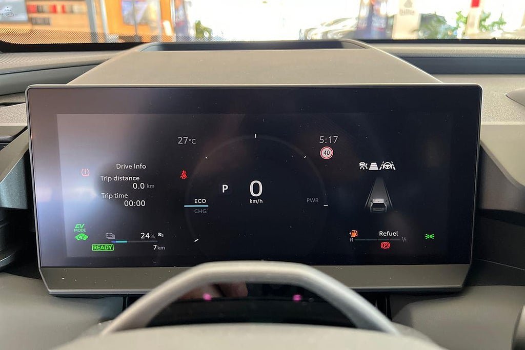 Vehicle Image 18