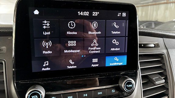 Vehicle Image 13